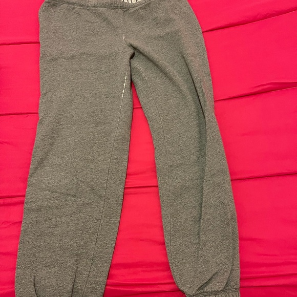 Grey roots sweatpants - Picture 4 of 4